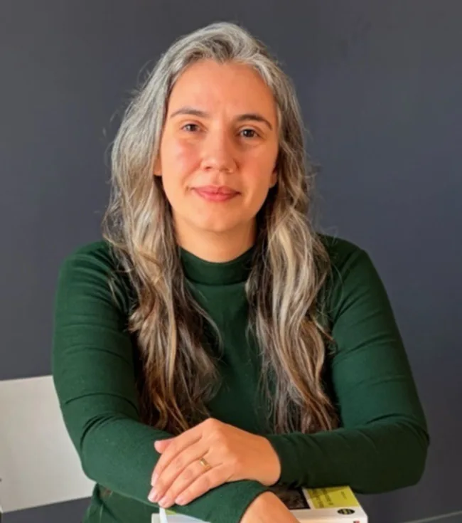 Cláudia Silveira Furquim